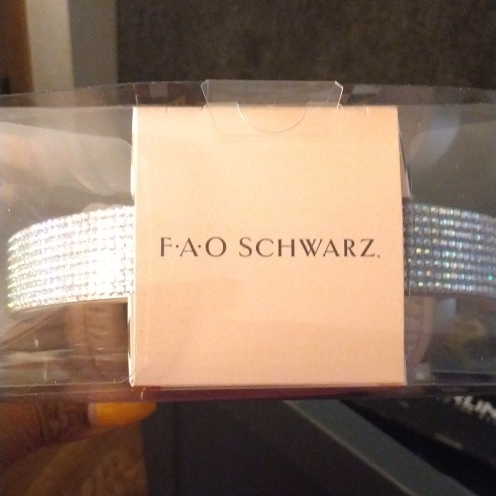 F.A.O Schwarz Bluetooth Headphones (Bling tunes)